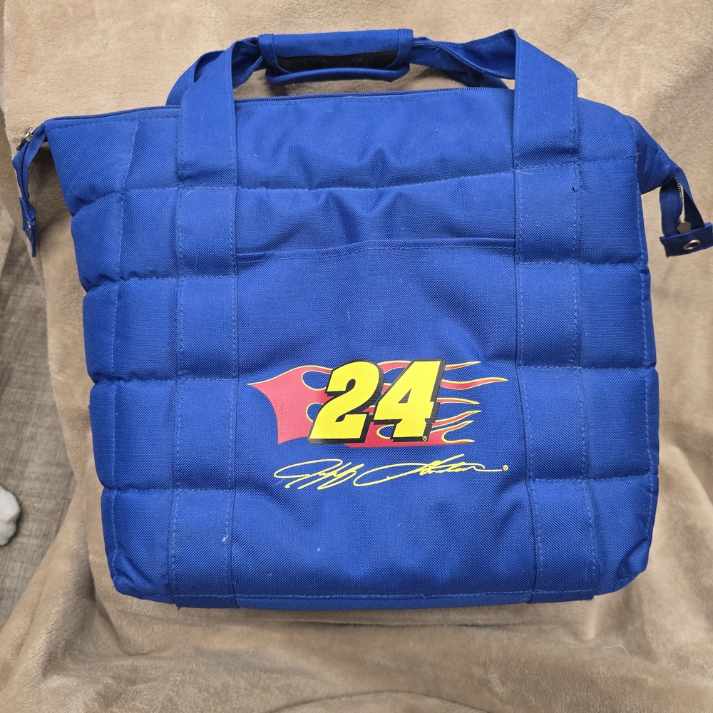 Jeff Gordon #24 NASCAR themed 12-pack cooler,  Excellent Condition